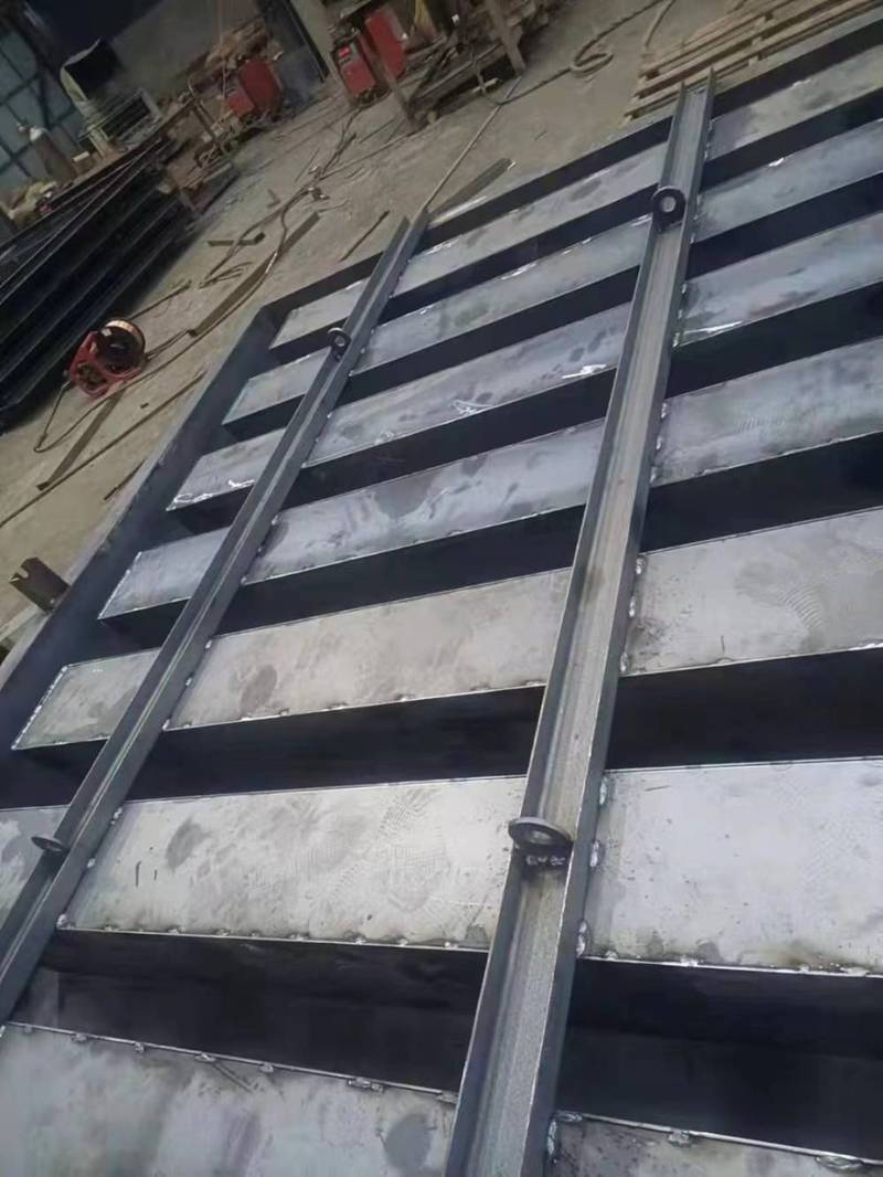 工厂用的易损模具,为何工地现场却更耐用?